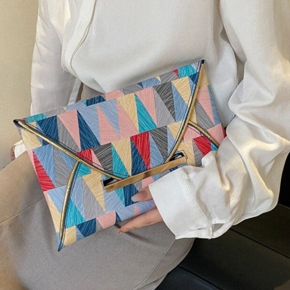 Hand purse.